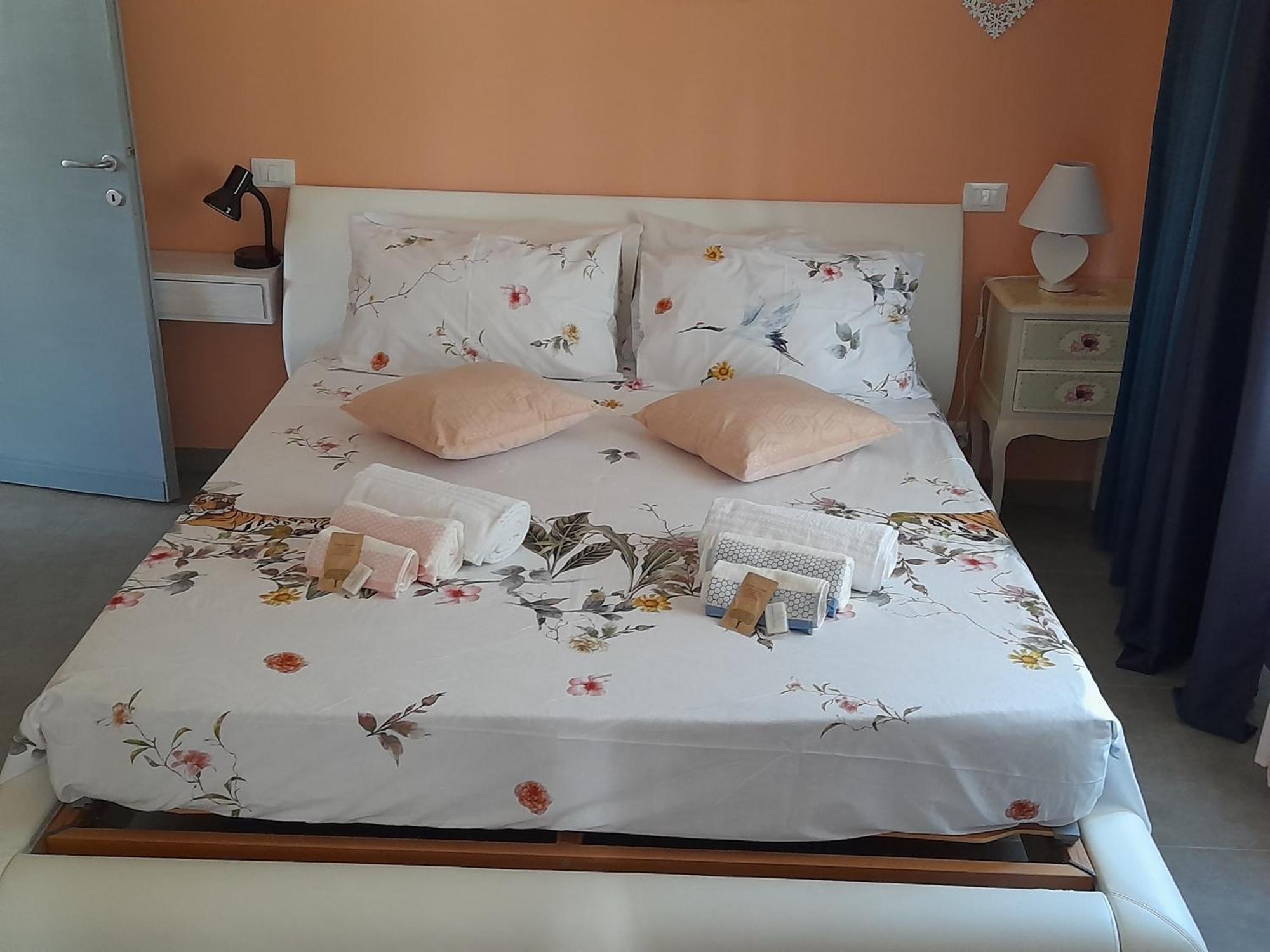 Villa La Magnolia - Private Beach Access, Garden, Views Лацизе Номер фото